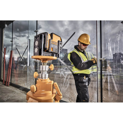 Лазерный уровень DEWALT DCE0825D1R с калибровкой