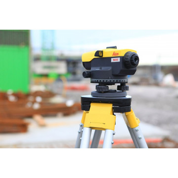 Оптический нивелир Leica NA 324 с поверкой