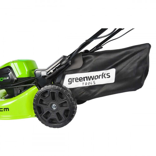 Аккумуляторная газонокосилка самоходная Greenworks GD60LM46SP бесщеточная 60V с АКБ 2 Ач + ЗУ 2А
