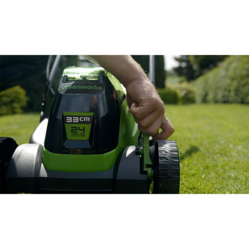 Аккумуляторная газонокосилка Greenworks GD24LM33 бесщеточная 24V с АКБ 2 Ач + ЗУ 2А двойное