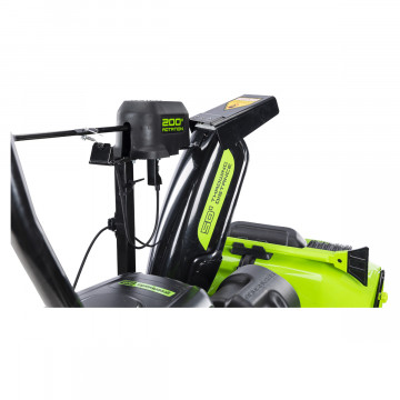 Снегоуборщик аккумуляторный самоходный Greenworks GD82ST56 бесщеточный 82V с 3хАКБ 5 Ач + ЗУ 8А двойное